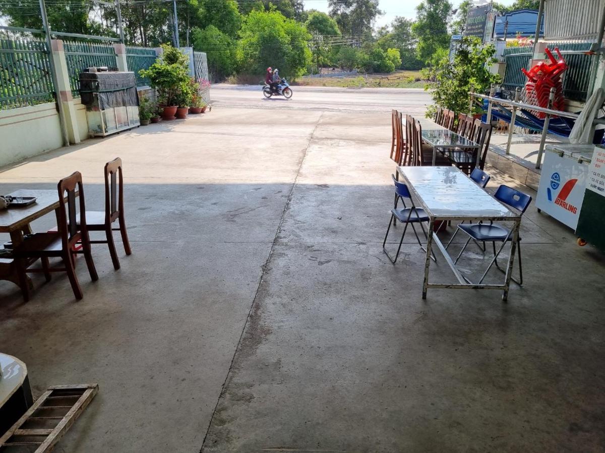 Hotel Khach San Ngoc Quynh La Gi Zewnętrze zdjęcie