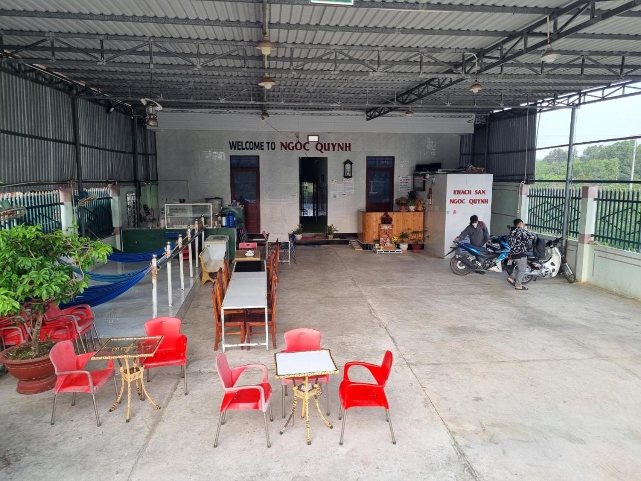 Hotel Khach San Ngoc Quynh La Gi Zewnętrze zdjęcie